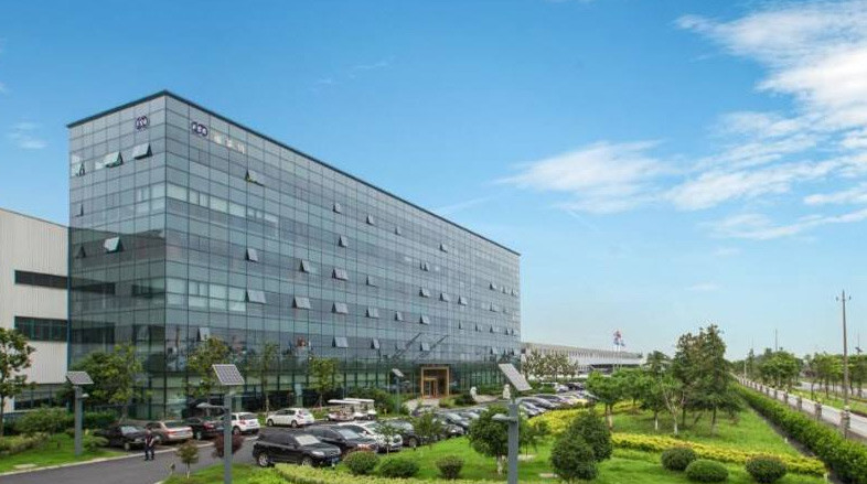 Architectural High Transmittance Low E Coated Glass SET1.10 5 - 6 Mm